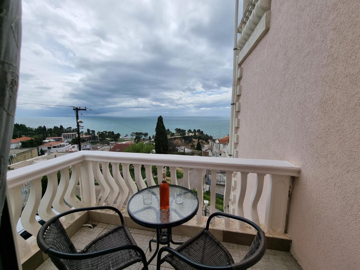 Apartments Adriatik Ulcinj Exterior photo