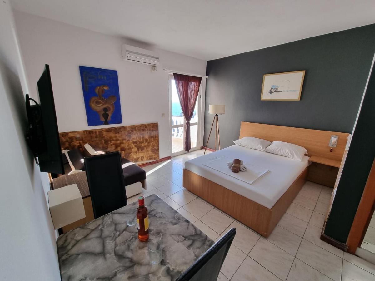 Apartments Adriatik Ulcinj Exterior photo